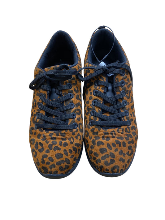 Shoes Sneakers By Easy Spirit In Animal Print, Size: 9