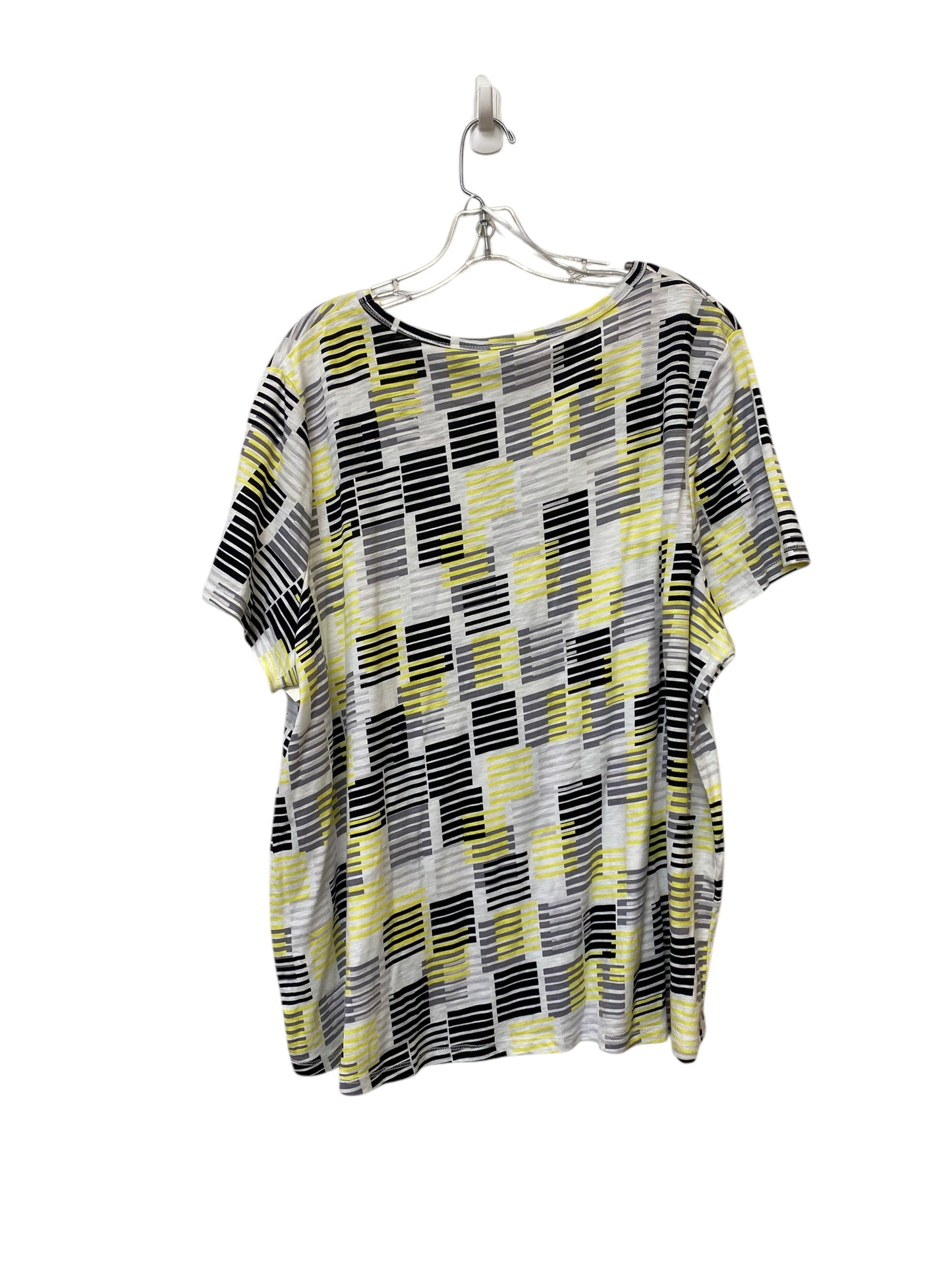 Top Short Sleeve By Onque In Multi-colored, Size: 2x