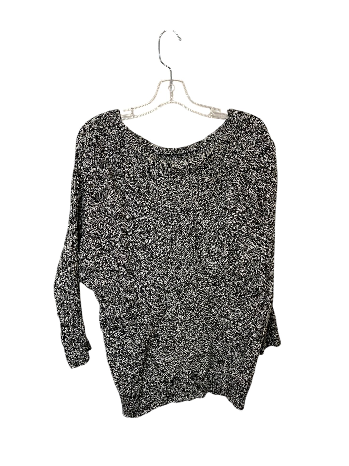 Top Long Sleeve By New York And Co In Grey, Size: S