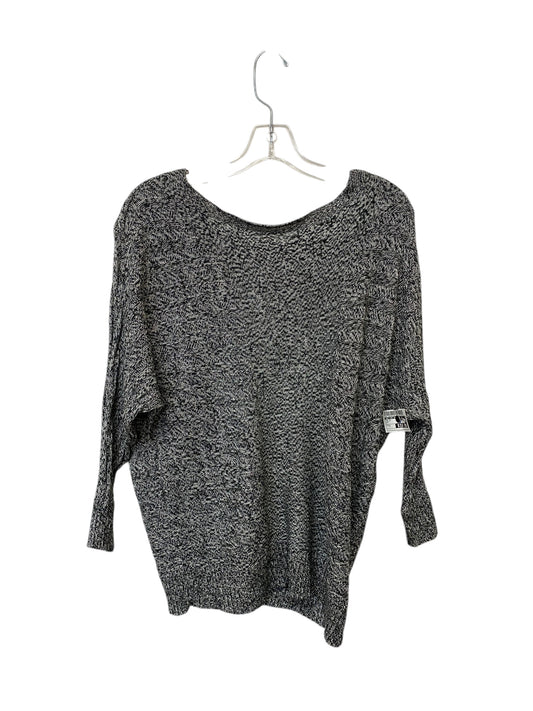 Top Long Sleeve By New York And Co In Grey, Size: S