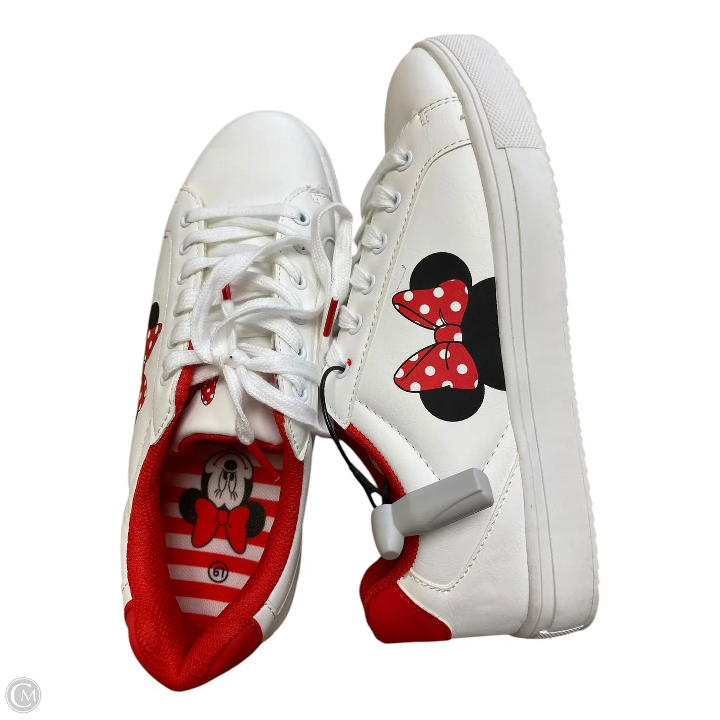 Shoes Sneakers By Clothes Mentor In Red & White, Size: 9