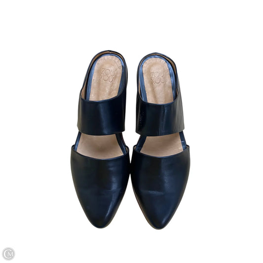 Shoes Flats By Clothes Mentor In Black & Brown