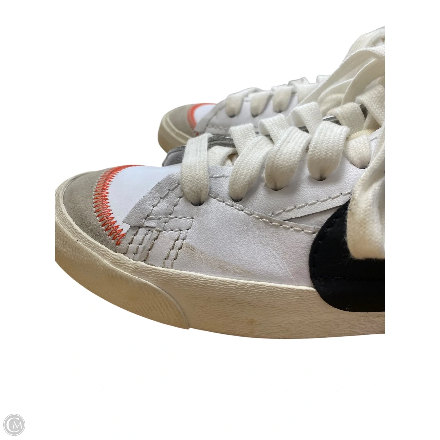 Shoes Sneakers By Nike In White, Size: 10