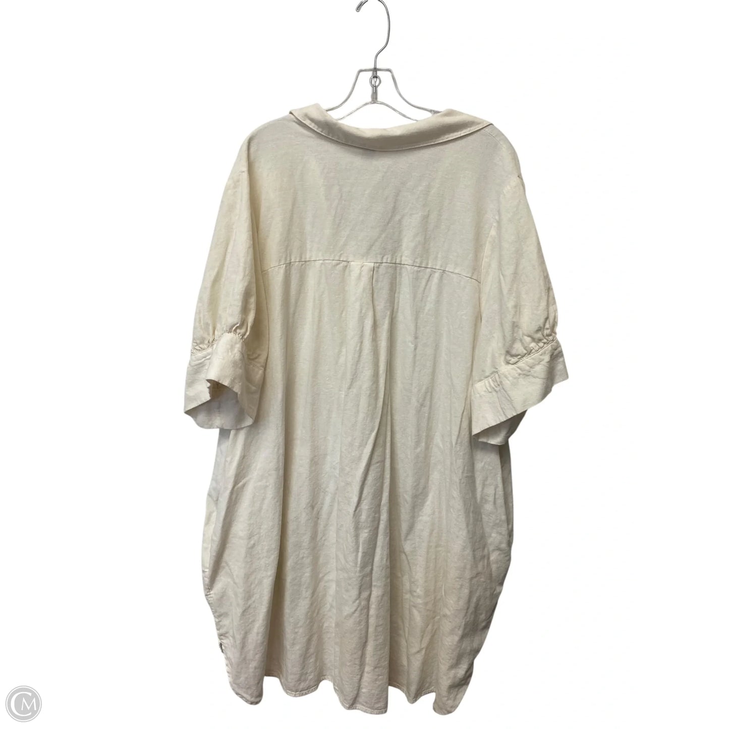 Dress Casual Short By Old Navy In Cream, Size: 4x