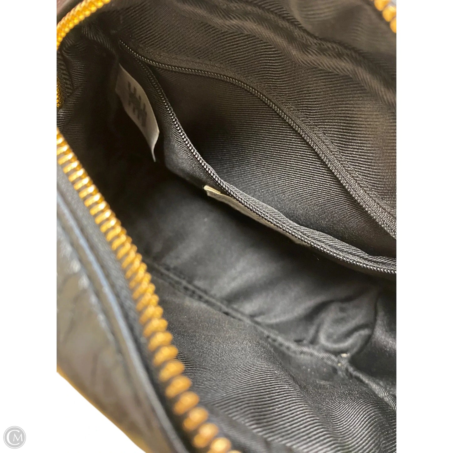 Crossbody By Universal Thread, Size: Medium