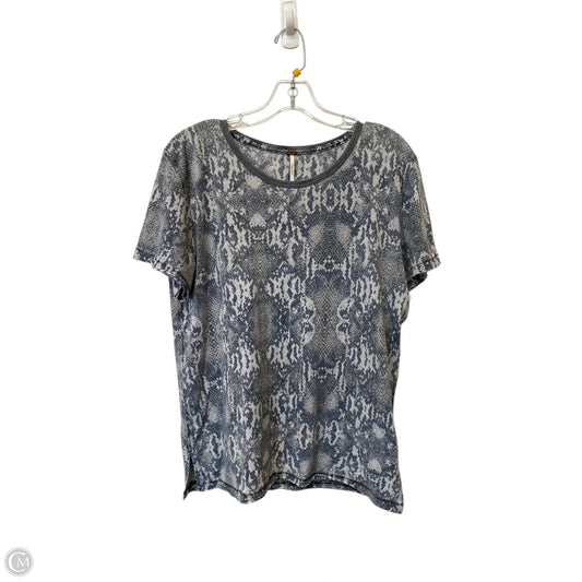 Top Short Sleeve By Free People In Snakeskin Print, Size: S