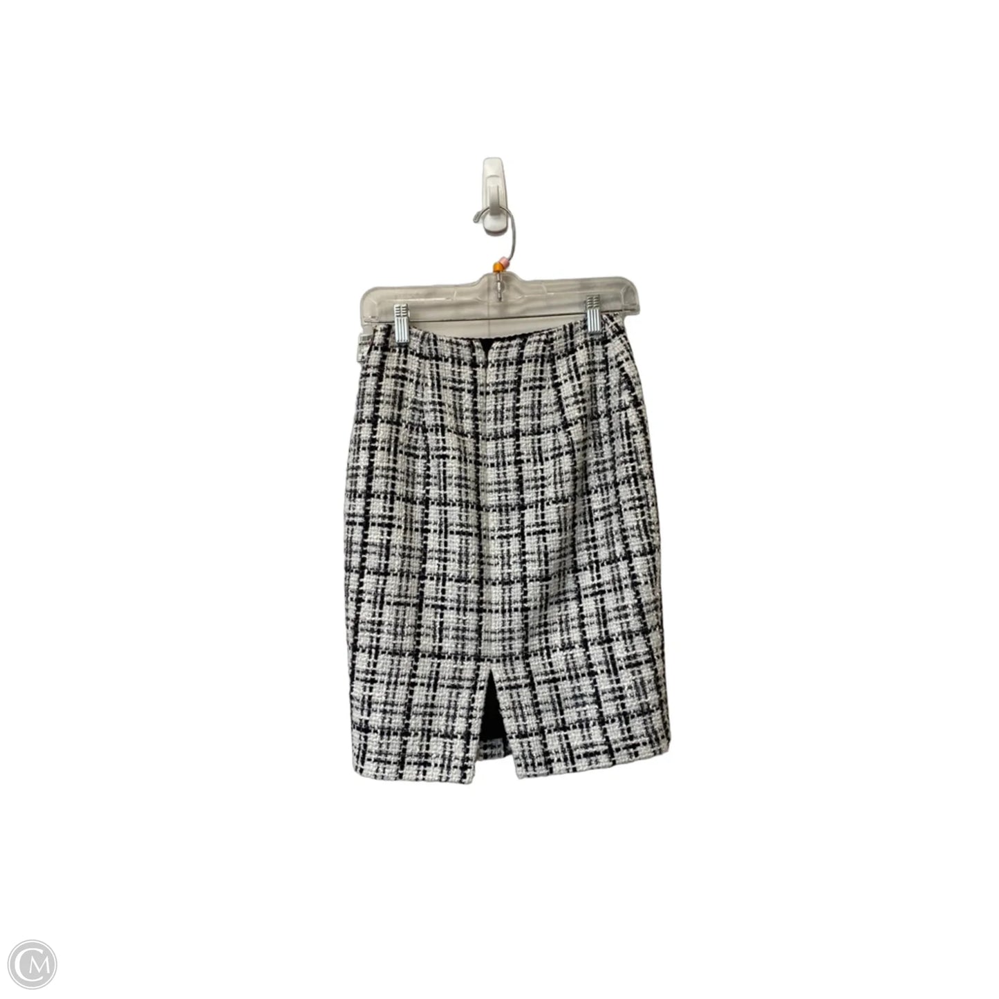Skirt Mini & Short By White House Black Market In White, Size: 0p