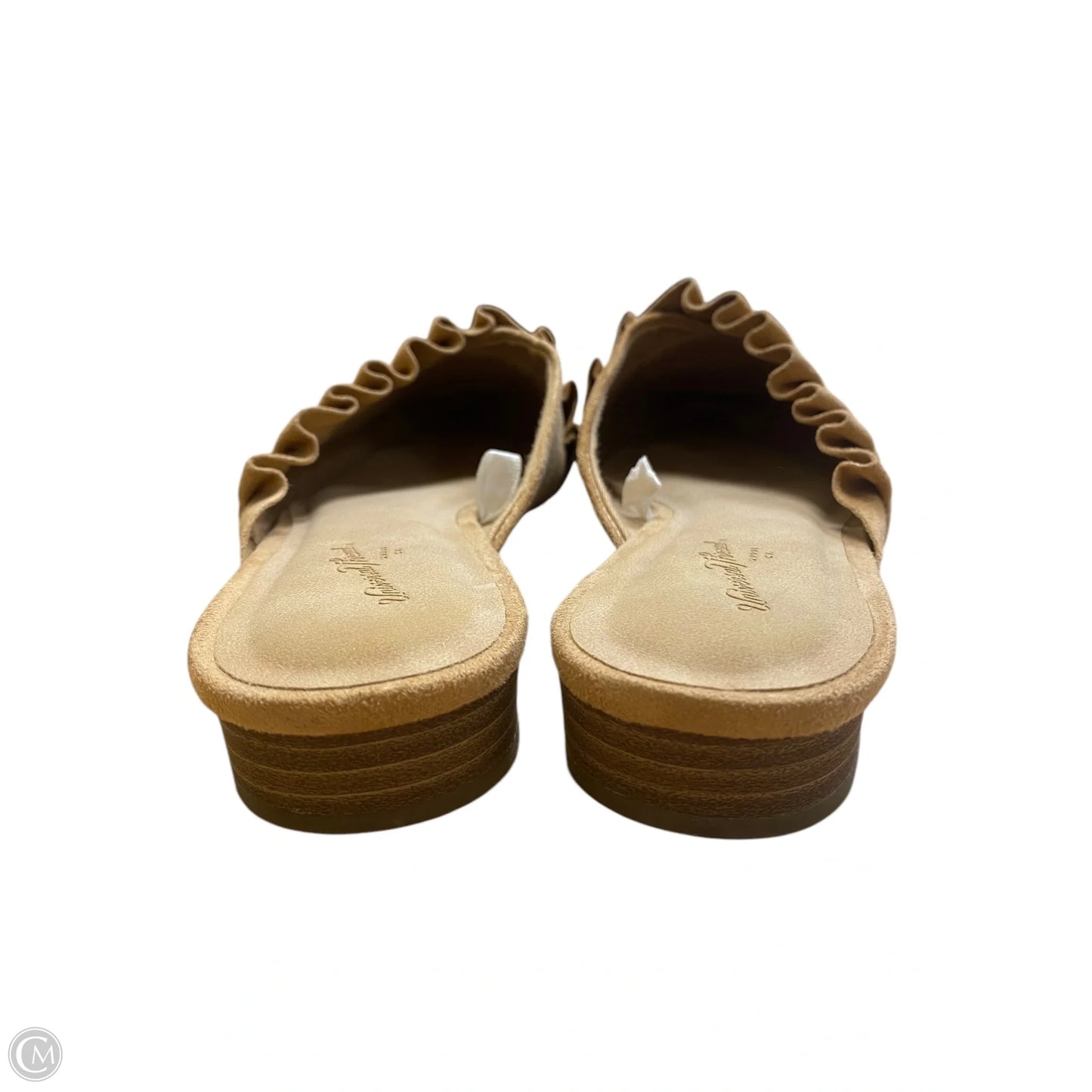 Shoes Flats By Universal Thread In Beige, Size: 7.5