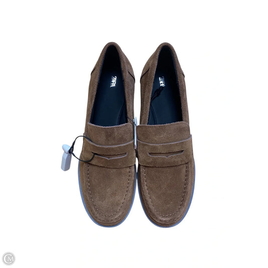 Shoes Flats By Zara In Brown, Size: 9