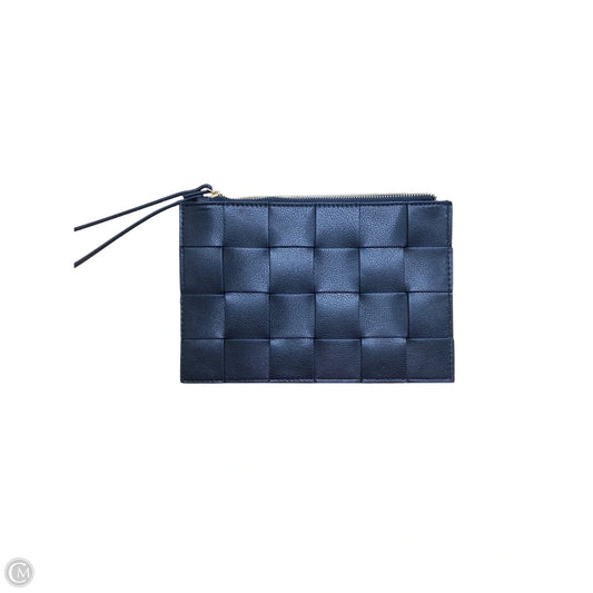 Wristlet By Cmf, Size: Medium