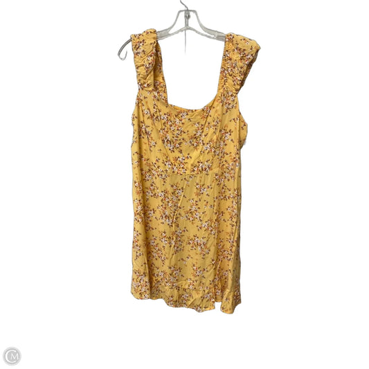 Dress Casual Short By Old Navy In Yellow, Size: Xl