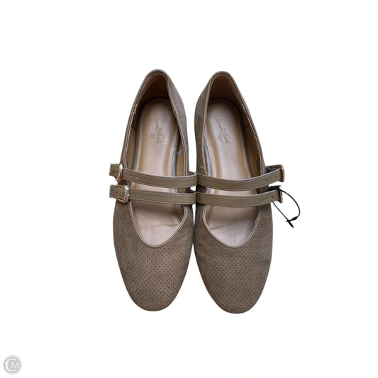 Shoes Flats By Universal Thread In Brown, Size: 7