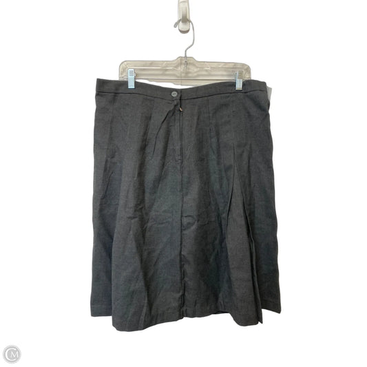 Skirt Midi By Clothes Mentor In Grey, Size: 10