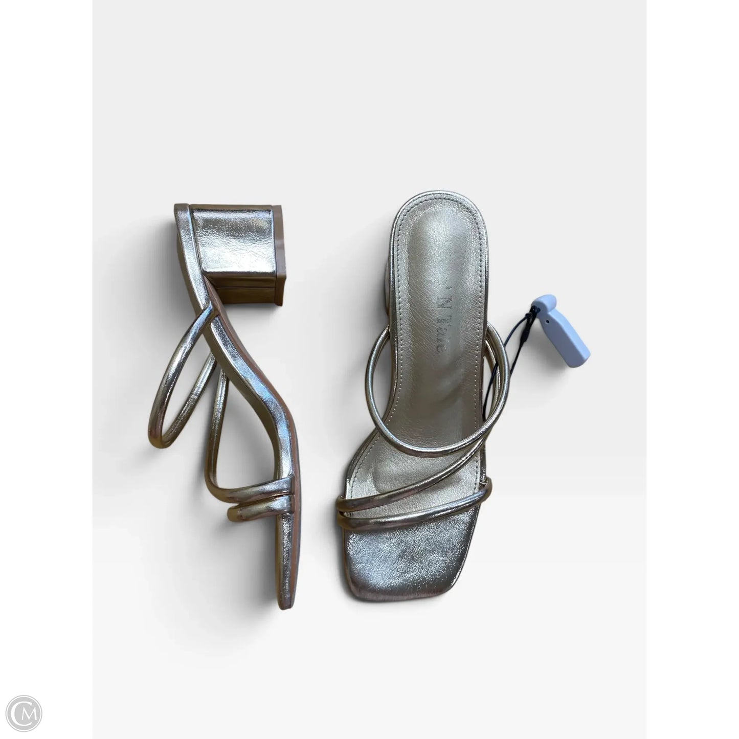 Shoes Heels Block By Clothes Mentor In Gold, Size: 5