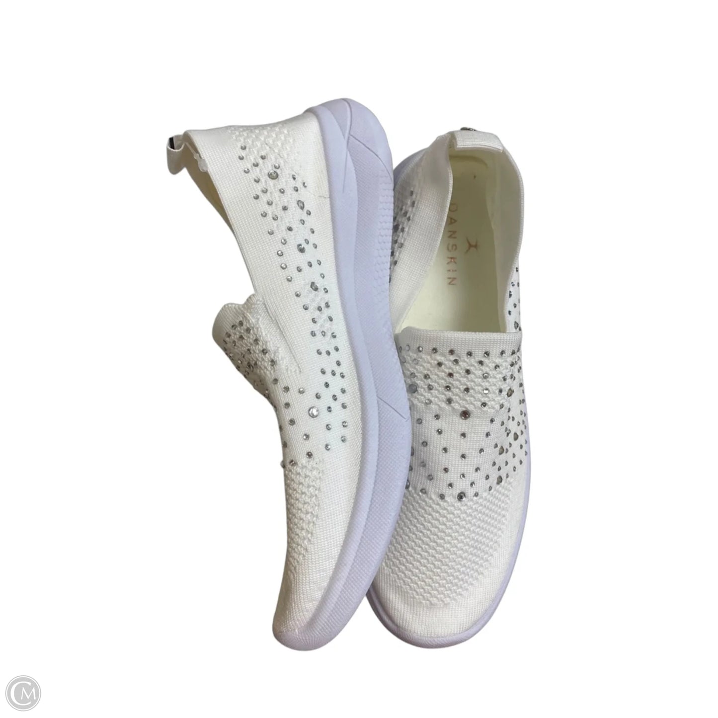 Shoes Sneakers By Danskin In White, Size: 9