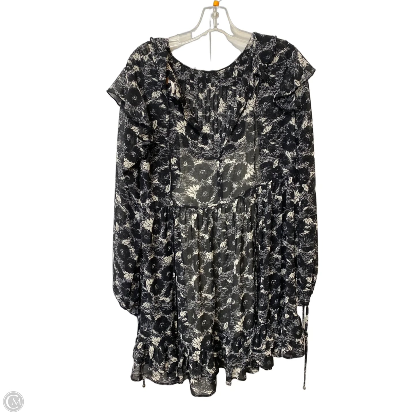 Dress Casual Short By Free People In Black & White, Size: M
