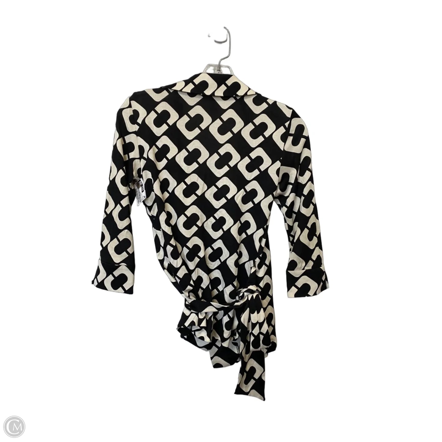 Top Short Sleeve Designer By Diane Von Furstenberg In Black & Cream, Size: 2